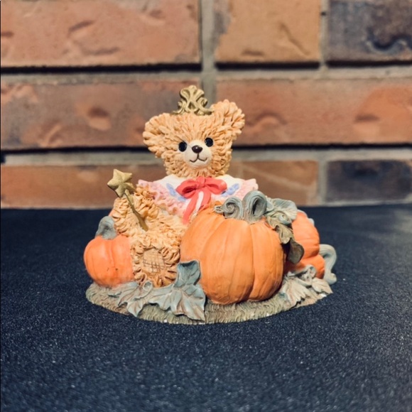 Bainbridge Bears Courtney Pumpkin Princess Collectible figurine - Picture 2 of 6